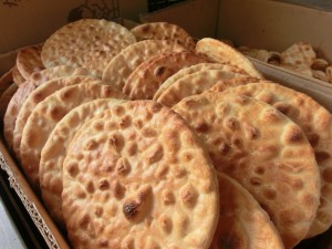 素焼きの煎餅（直径１５cm）