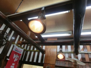 雷神堂（改善前の店内）